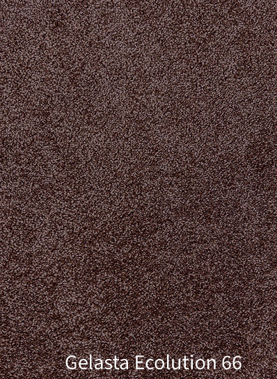 Een gedetailleerde foto van de textuur en het oppervlak van het Gelasta Ecolution 66 tapijt. De afbeelding toont een zachte, dichte gesneden pool (cut pile) in een warme, gemêleerde kleur met nuances van diep kastanjebruin, roestbruin en koper. Onderaan staat in witte tekst vermeld: "Gelasta Ecolution 66".