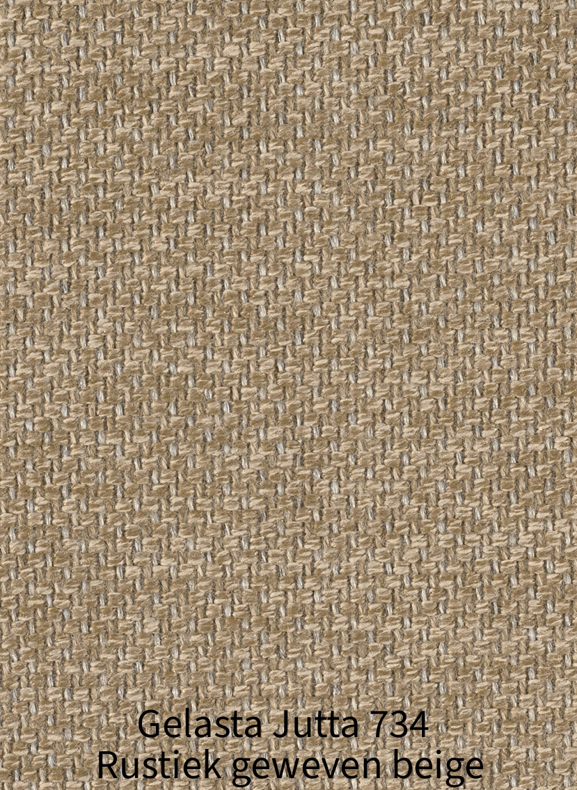 Groot verloop van de grove, diagonaal geweven structuur van Gelasta Jutta 734 tapijt in een rustiek geweven beige en zandkleurige sisal-look.