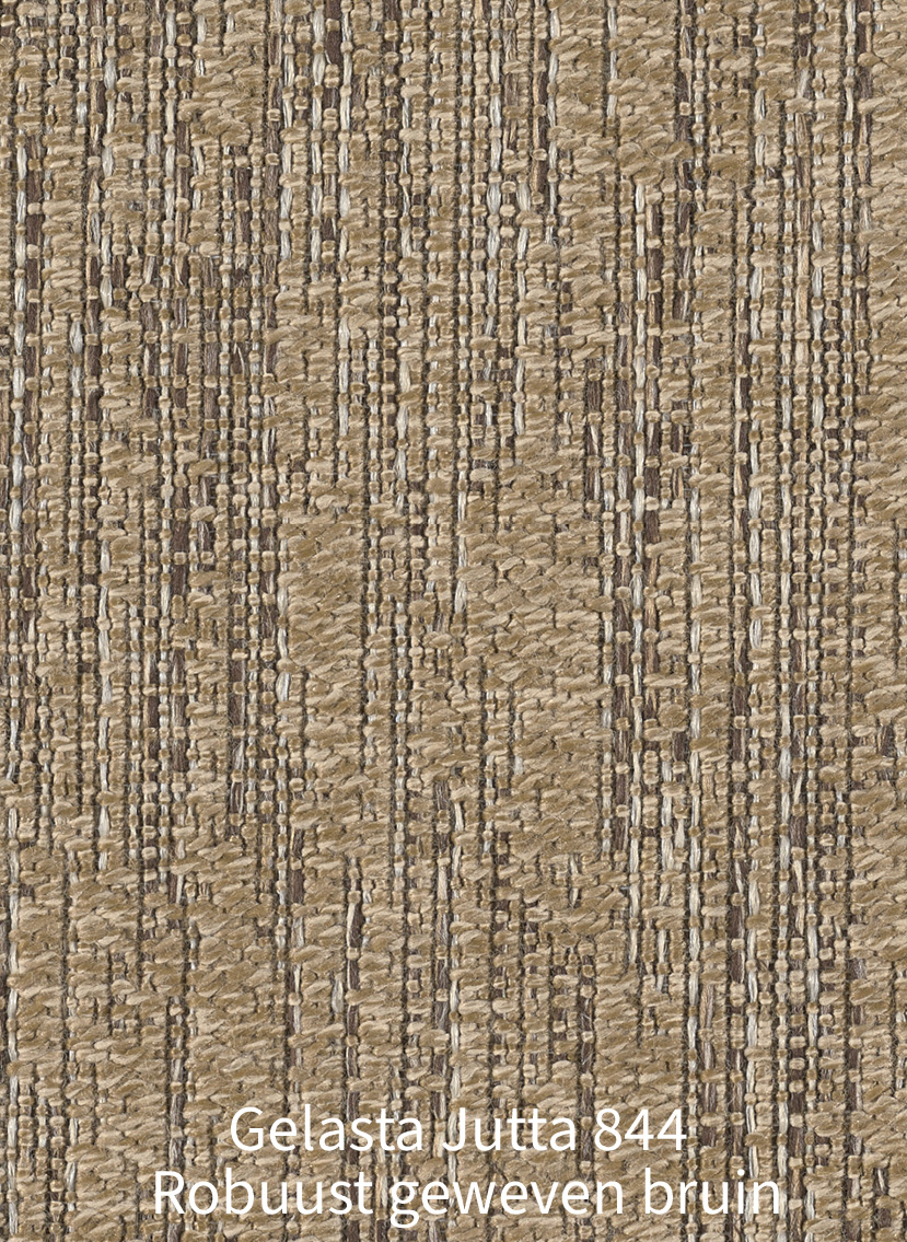 Groot verloop van de onregelmatige, verticaal gestreepte weefstructuur van Gelasta Jutta 844 tapijt in een robuust geweven bruin en diep hazelnootkleurige sisal-look.